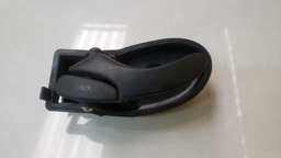 MAÇANETA INTERNA DIANTEIRA ESQUERDA FORD FOCUS 2000-2008 (6)