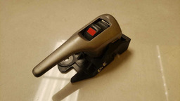 MAÇANETA INTERNA DIANTEIRA ESQUERDA TOYOTA COROLLA 2014