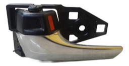 MAÇANETA INTERNA TRASEIRA ESQUERDA TOYOTA HILUX 2021