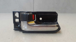 MAÇANETA INTERNA TRASEIRA ESQUERDA TOYOTA HILUX 2014 2015