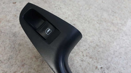 BOTÃO VIDRO ELETRICO TRASEIRO DIREITO VW JETTA 2012 A 2015