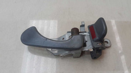 MAÇANETA INTERNA D DIREITO MITSUBISHI PAJERO SPORT 2007