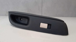 MOLDURA BOTÃO VIDRO ELÉTRICO T D NISSAN VERSA 2013 ORIGINAL