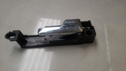 MAÇANETA INTERNA DIANTEIRA DIREITA FORD FUSION 2009 A 2012