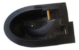 MAÇANETA INTERNA DIREITA FORD COURIER 1997 A 2013  (2)