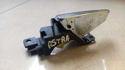 MAÇANETA INTERNA TRASEIRA LADO ESQUERDO GM ASTRA 2004 2005