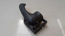 MAÇANETA INTERNA DIANTEIRA DIREITA TOYOTA RAV4 2006 A 2010