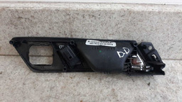 MAÇANETA INTERNA DIANTEIRA DIREITA VW JETTA 2010 A 2015