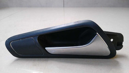 MAÇANETA INTERNA DIANTEIRO DIREITO VW PASSAT VARIANT 2010