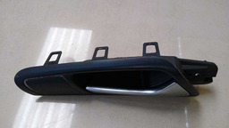 MAÇANETA INTERNA DIANTEIRO DIREITO VW PASSAT VARIANT 2010