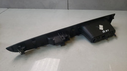 MOLDURA BOTÃO TRASEIRO ESQUERDO NISSAN SENTRA 2012 (3)