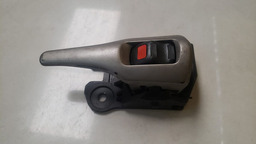 MAÇANETA INTERNA DIREITA TOYOTA COROLLA 2009 A 2014