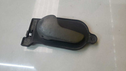 MAÇANETA INTERNA ESQUERDA FORD FIESTA 2004 A 2011 (3)