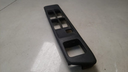 MOLDURA COMANDO VIDRO D E MITSUBISHI TR4 2003 A 2014