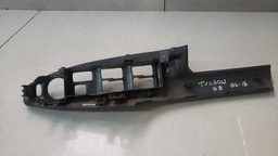 MOLDURA COMANDO VIDRO DIANTEIRO ESQUERDO TUCSON 2006 A 2015 