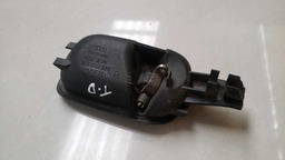 MAÇANETA INTERNA TRASEIRA DIREITA AUDI A3 1998 A 2006