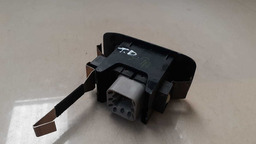 BOTÃO VÍDRO ELÉTRICO TRASEIRO D MITSUBISHI PAJERO TR4 2011