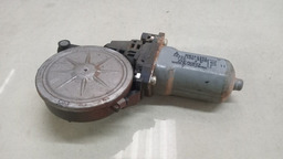 MOTOR MÁQUINA VIDRO D. D. MITSUBISHI L200 2008 A 2015