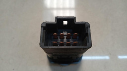 BOTÃO PISCA ALERTA RENAULT SANDERO 2009 A 2011