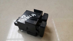 BOTÃO PISCA ALERTA/DESEMBAÇADOR TOYOTA COROLLA 2003