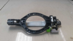 MAÇANETA EXTERNA TRASEIRO ESQUERDO MITSUBISHI OUTLANDER 2015