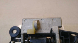 CAVALETE MAÇANETA DIANTEIRA ESQUERDA GM TRACKER 2018