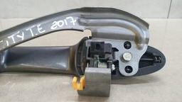 MAÇANETA EXTERNA TRASEIRA ESQUERDA HONDA CITY 2017