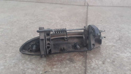 MAÇANETA EXTERNA DIANTEIRA DIREITA RENAULT SCENIC 1999-2006