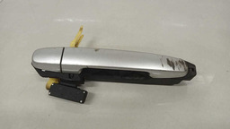 MAÇANETA EXTERNA TRASEIRA ESQUERDA TOYOTA RAV4 2010