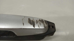 MAÇANETA EXTERNA TRASEIRA ESQUERDA TOYOTA RAV4 2010