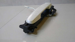 MAÇANETA EXTERNA DIANTEIRO DIREITO TOYOTA RAV4 2008 2009