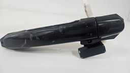 MAÇANETA EXTERNA TRASEIRA DIREITA TOYOTA RAV4 2014 2015