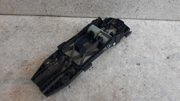 CAVALETE MAÇANETA EXTERNA TRASEIRA ESQUERDA VW JETTA 2012