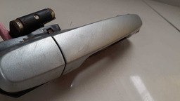 MAÇANETA EXTERNA TRASEIRA DIREITA TOYOTA HILUX 2015