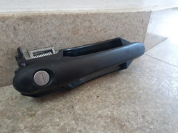 MAÇANETA EXTERNA LADO DIREITO FIAT PALIO 2011