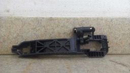 CAVALETE MAÇANETA EXTERNA DIANTEIRO D LIFAN 620 2010 A 2013