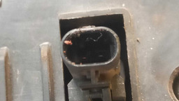 MAÇANETA TAMPA TRASEIRA FIAT TORO 2.0 2020 COM CÂMERA RÉ