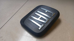 MAÇANETA TAMPA TRASEIRA FIAT TORO 2.0 2020 COM CÂMERA RÉ