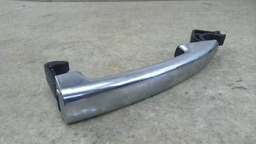 PUXADOR MAÇANETA EXTERNA PEUGEOT 3008 2011- 2012 COM DETALHE