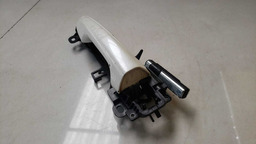 MAÇANETA EXTERNA DIANTEIRA ESQUERDA TOYOTA RAV4 2013 A 2016