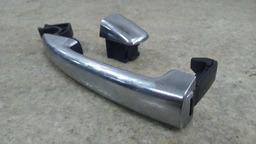 MAÇANETA EXTERNA DIANTEIRA DIREITA PEUGEOT 3008 2011 A 2013 