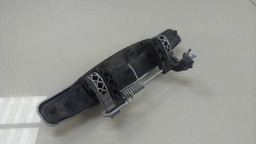 MAÇANETA EXTERNA DIANTEIRA ESQUERDA RENAULT DUSTER 2013