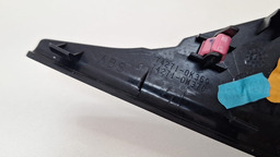 BOTÃO VIDRO ELETRICO TRASE DIREIT TOYOTA HILUX SW4 2017 2020