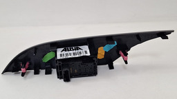 BOTÃO VIDRO ELETRICO TRASE DIREIT TOYOTA HILUX SW4 2017 2020