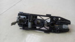 MAÇANETA EXTERNA DIANTEIRA ESQUERDO VW JETTA TSI 2012 2013