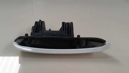 MAÇANETA EXTERNA TRASEIRA ESQUERDA RENAULT SANDERO 2013