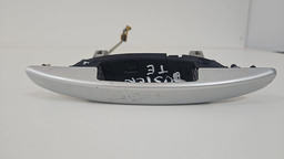 MAÇANETA EXTERNA TRASEIRA ESQUERDA RENAULT DUSTER 2013