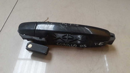 MAÇANETA EXTERNA TRASEIRA E TOYOTA COROLLA 2005 C/DETALHE