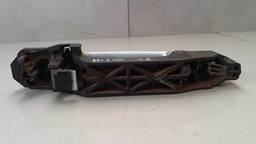 MAÇANETA EXTERNA TRASEIRA ESQUERDA TOYOTA HILUX 2015 