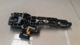 CAVALETE MAÇANETA TRASEIRA DIREITA HYUNDAI HB20 2020 A 2021